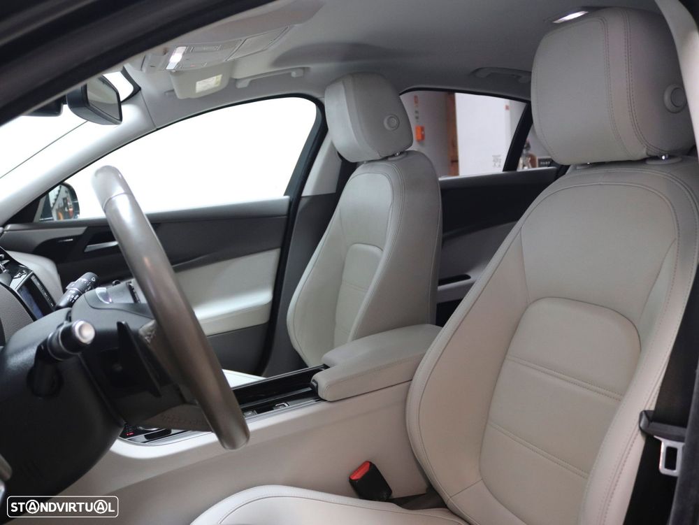 Jaguar XE E-Performance Aut. Prestige - 12
