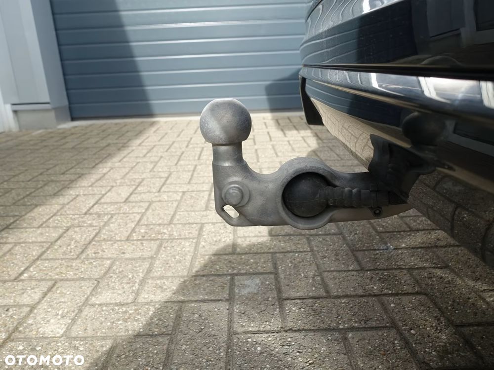 Volvo XC 60 B5 B AWD Ultra Black Edition - 10