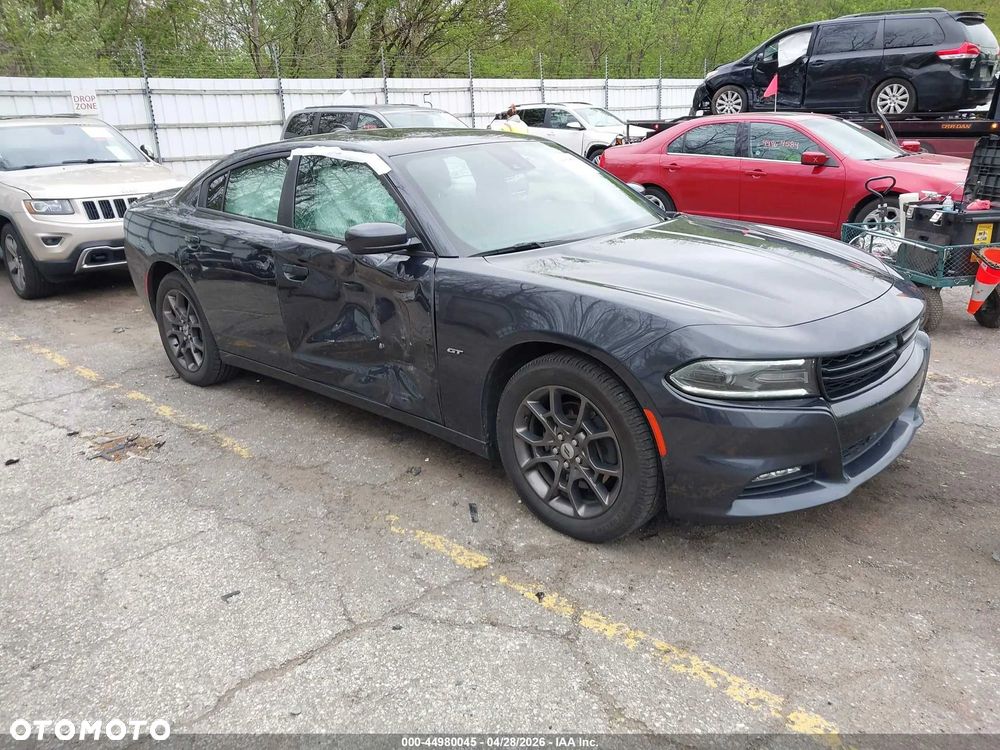 Dodge Charger - 2