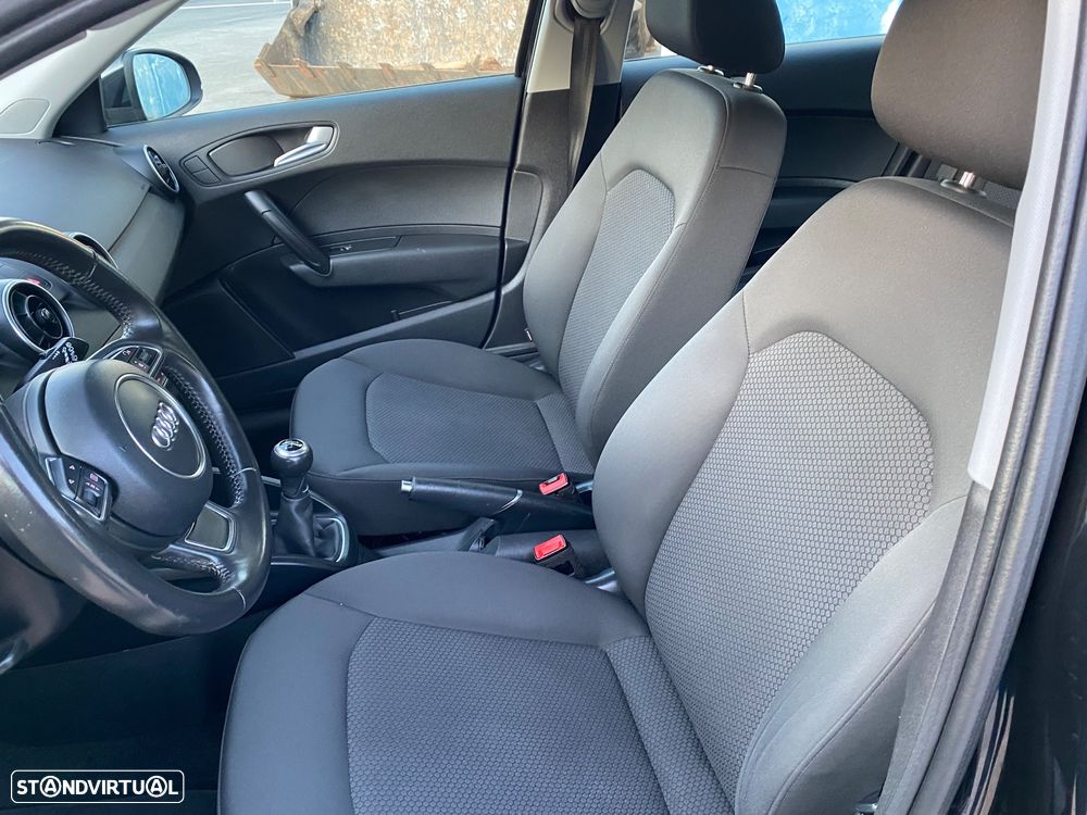 Audi A1 Sportback 1.0 TFSI ultra design - 12