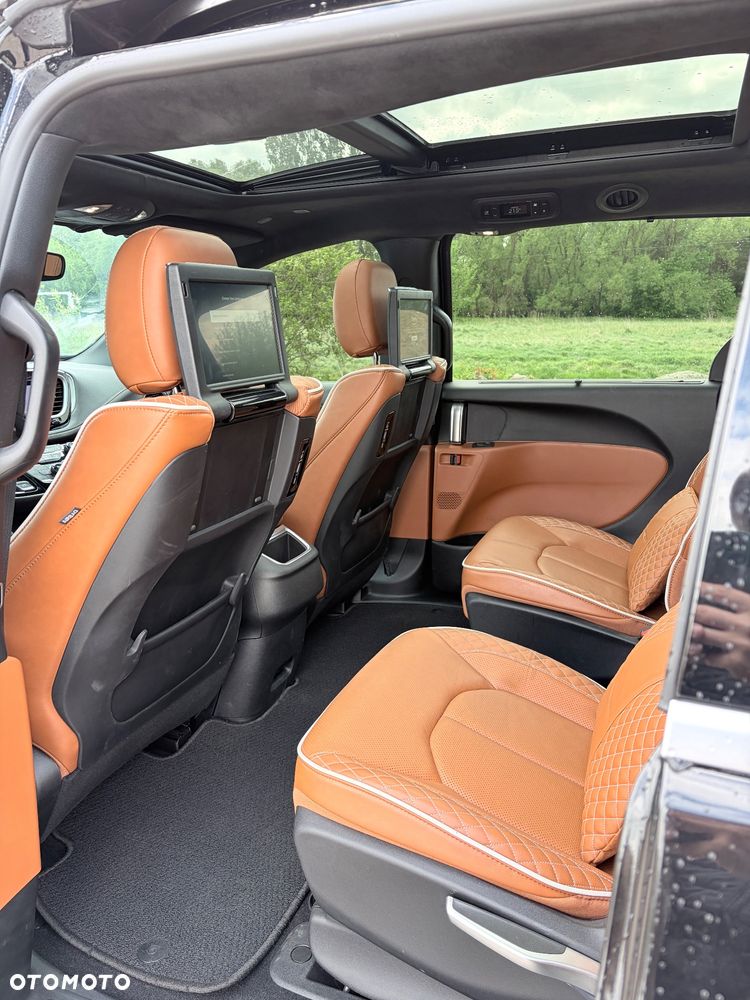 Chrysler Pacifica - 14