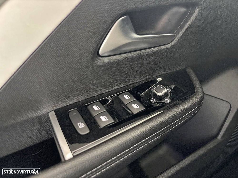 Opel Astra 1.5 D Elegance Aut. - 21