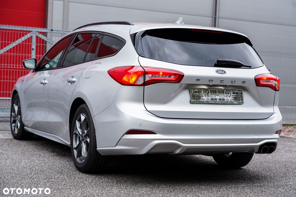 Ford Focus 1.5 EcoBlue ST-Line - 33