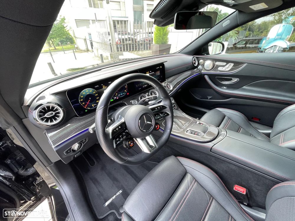 Mercedes-Benz E 53 AMG 4Matic+ - 17