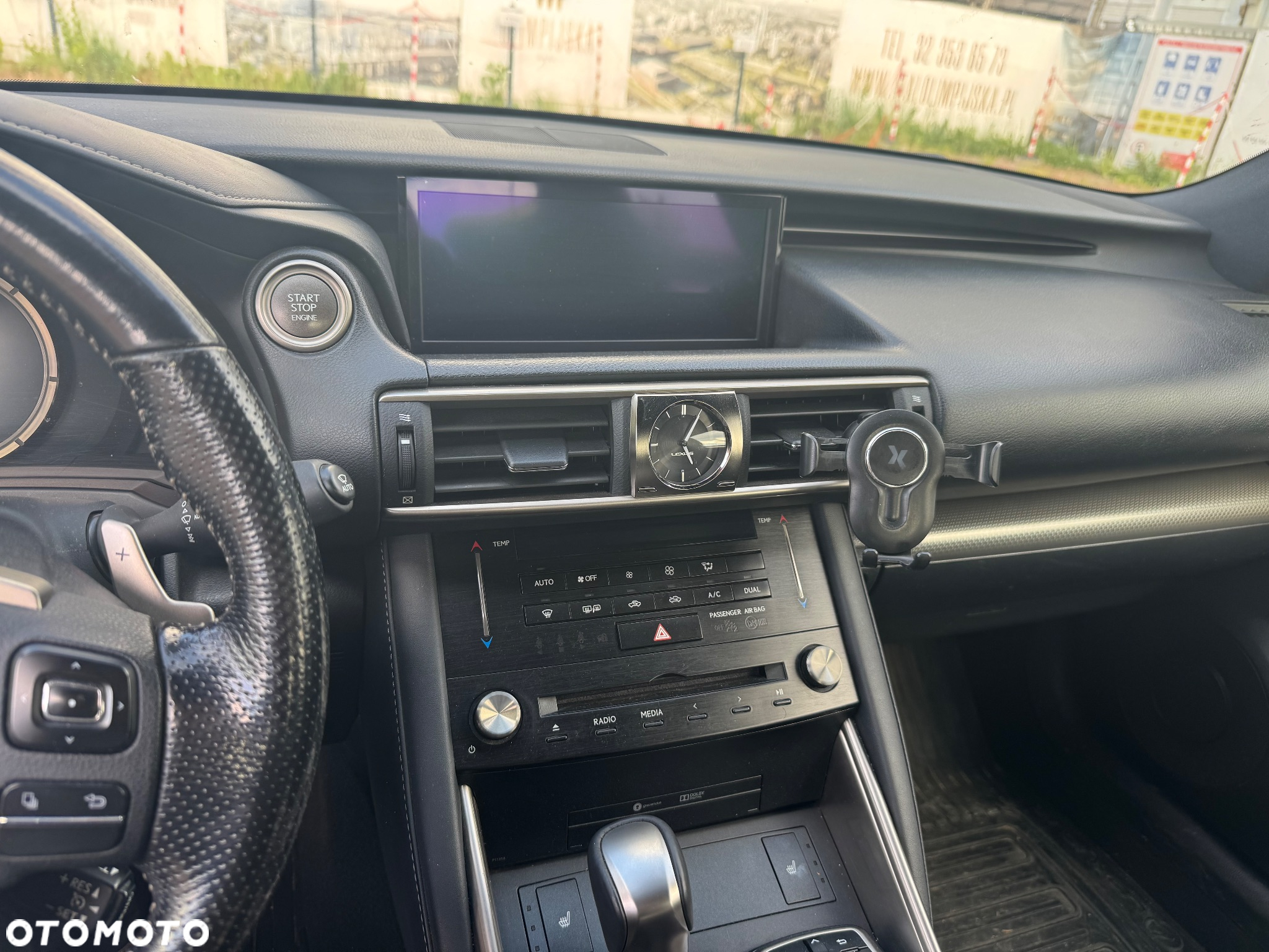 Lexus IS 200t / 300 F Sport - 7