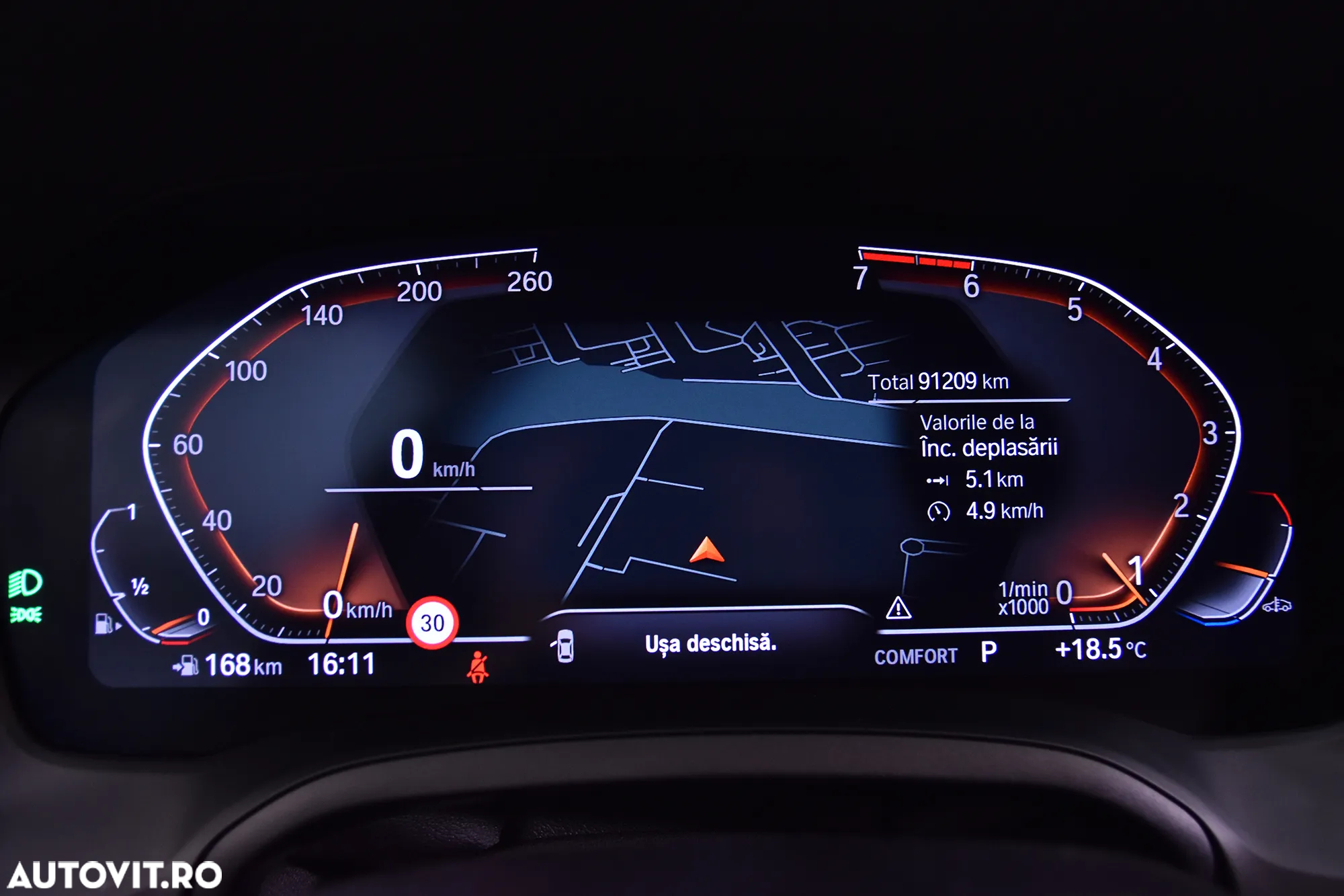 BMW Seria 3 320i Touring Aut. - 10