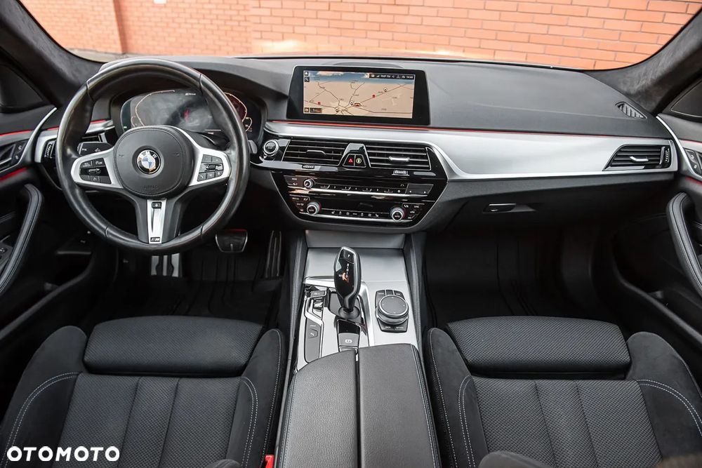 BMW Seria 5 530e iPerformance xDrive M Sport sport - 6