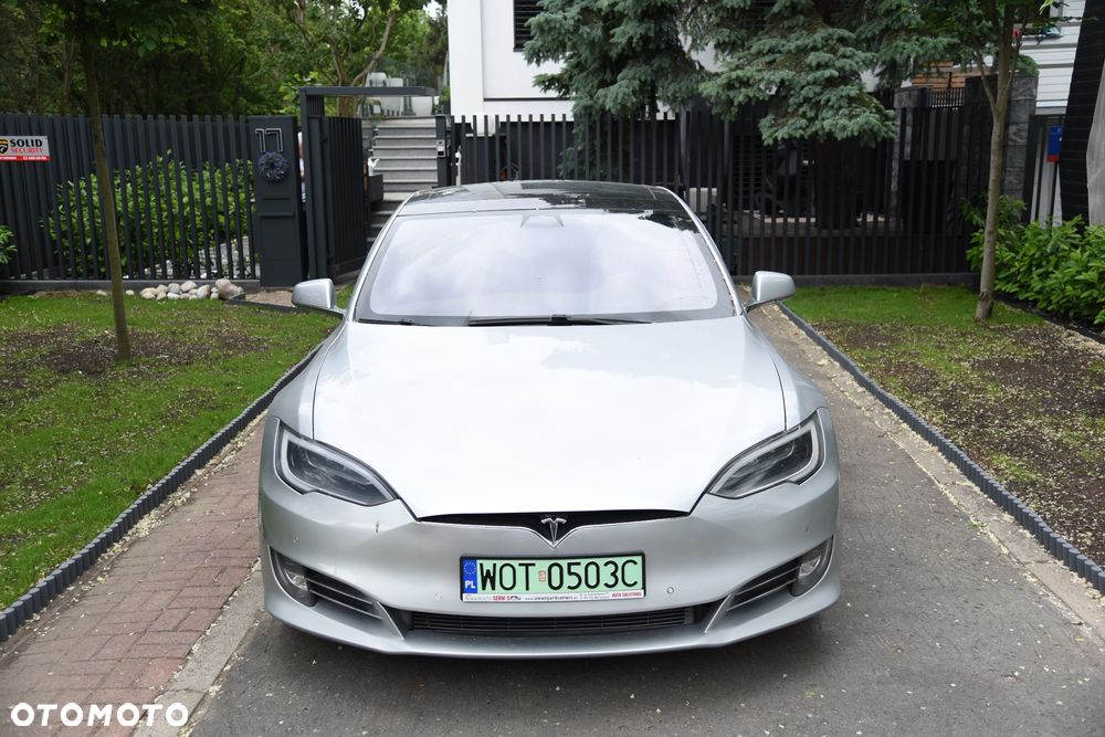 Tesla Model S 75D Allradantrieb - 2