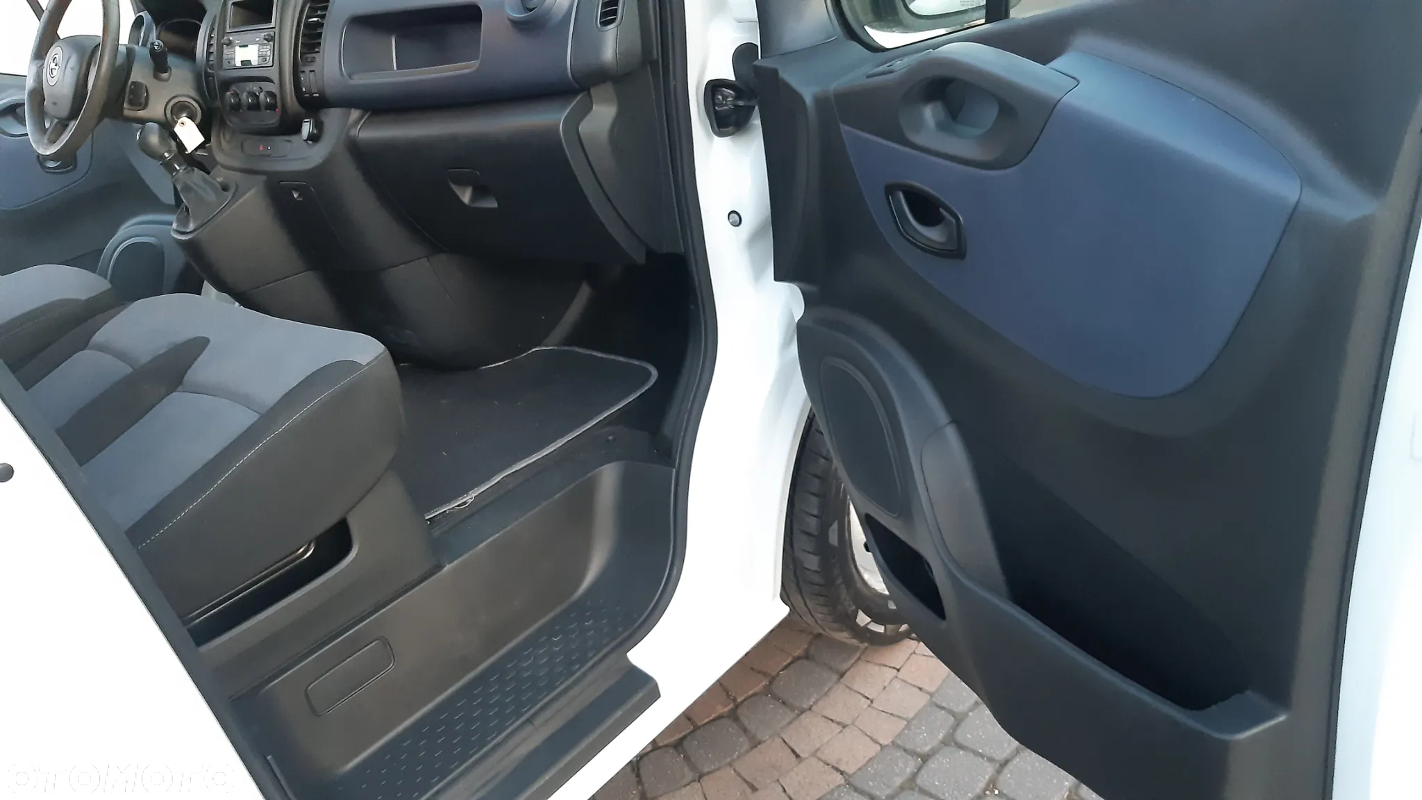 Opel Vivaro - 7