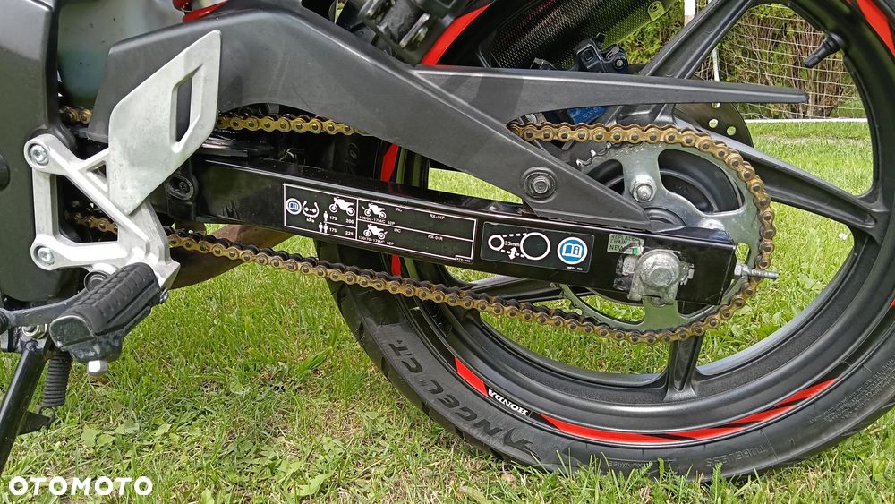 Honda CBR - 11