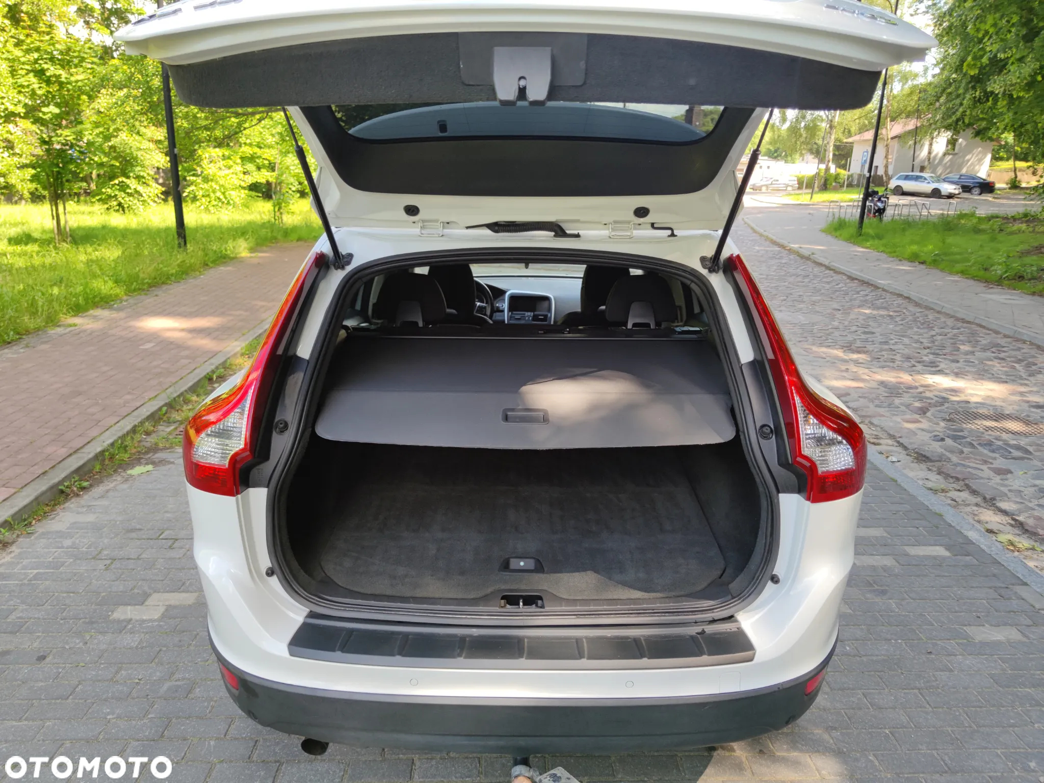 Volvo XC 60 D3 Momentum - 18