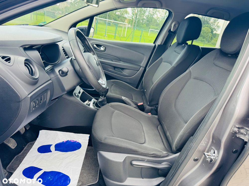 Renault Captur - 23