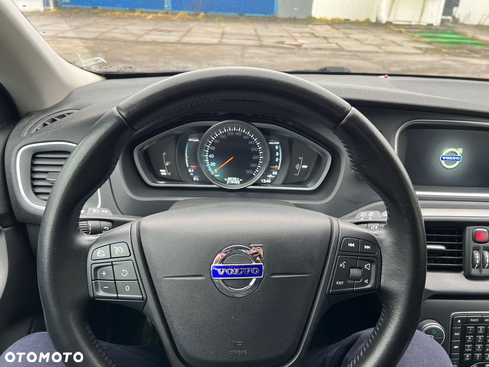 Volvo V40 D2 Kinetic - 13