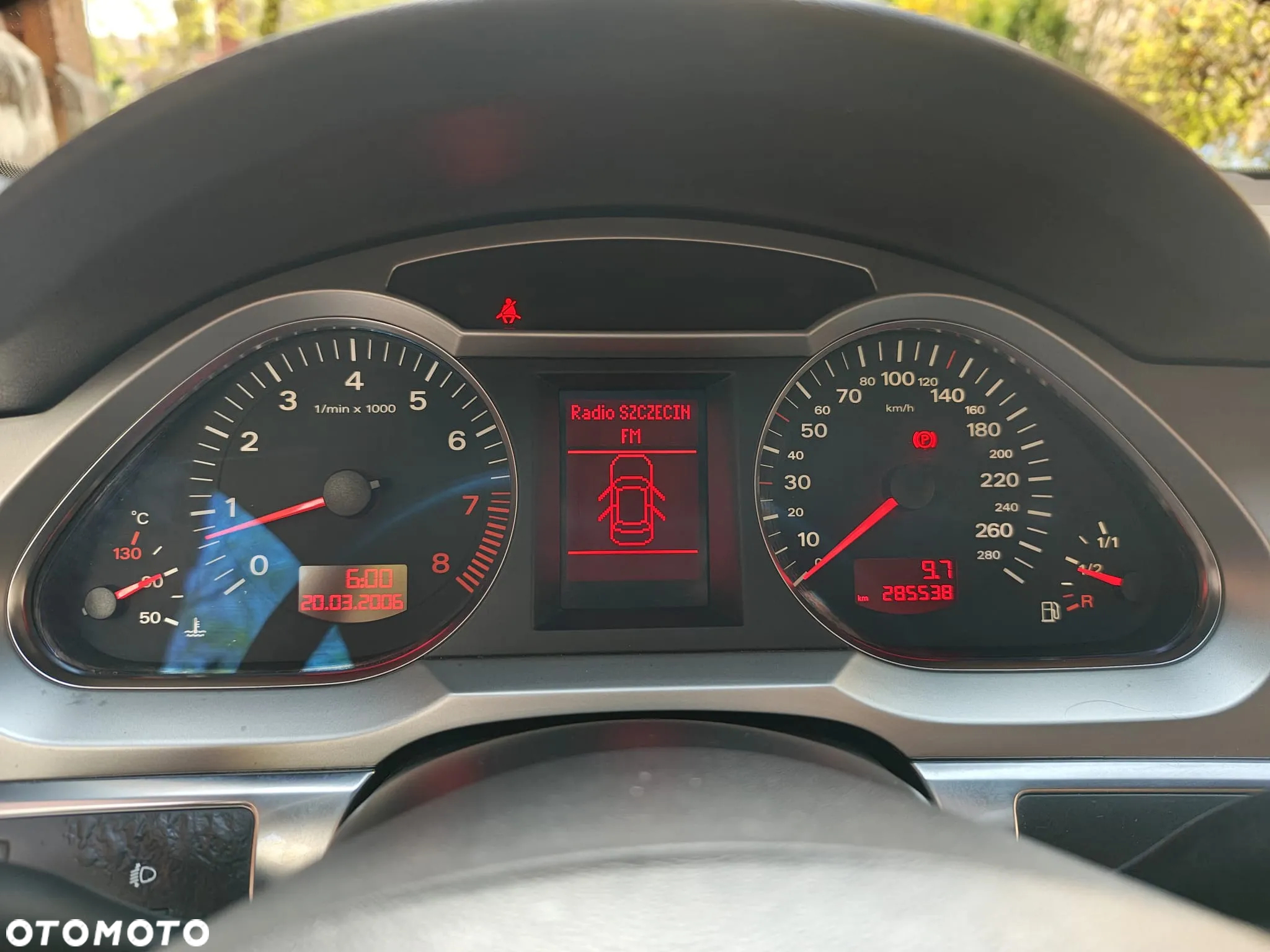 Audi A6 Avant 2.4 - 5