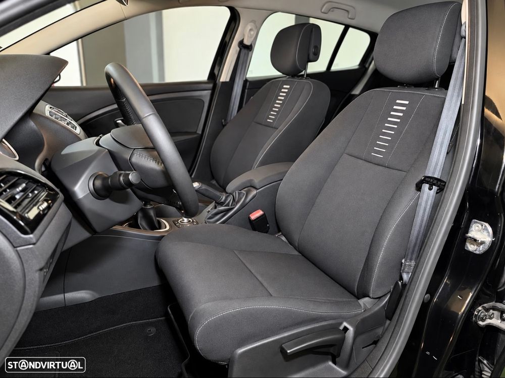 Renault Mégane 1.5 dCi Dynamique - 12