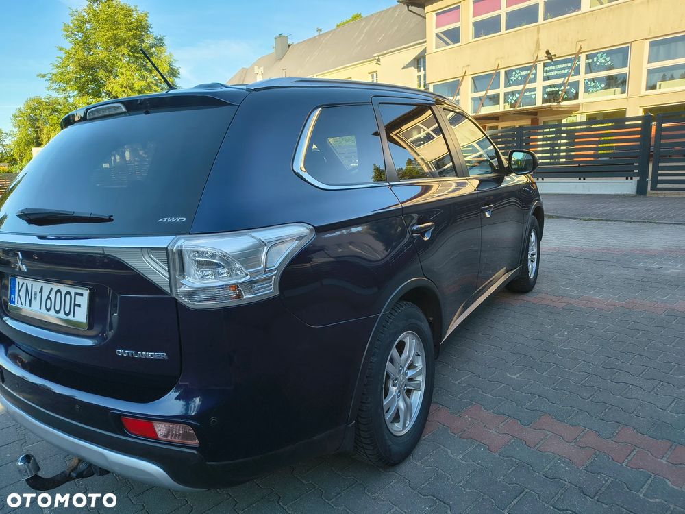 Mitsubishi Outlander 2.0 Intense Comfort 4WD CVT - 3