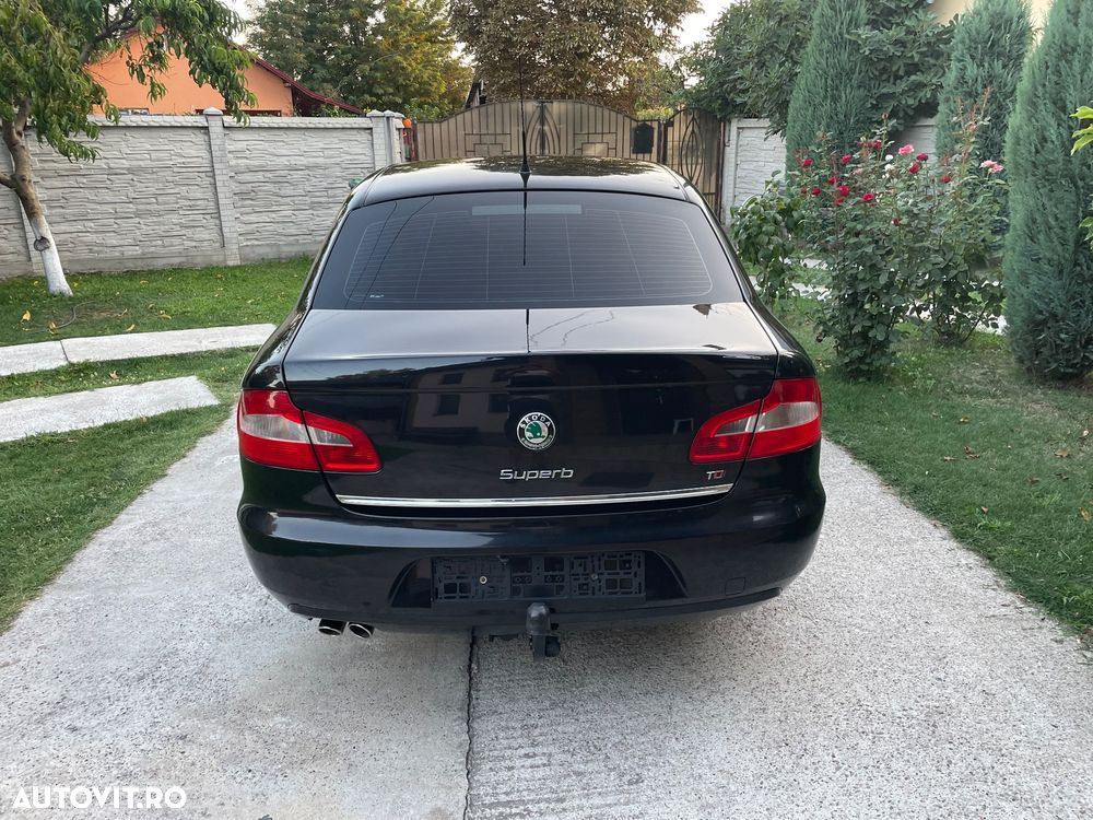 Skoda Superb - 11