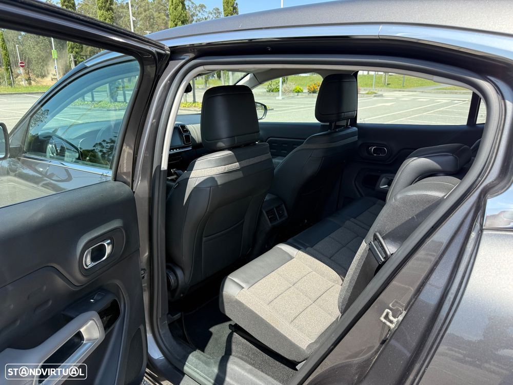 Citroën C5 Aircross BlueHDI 130 S&S EAT8 C-SERIES — fotografia 33