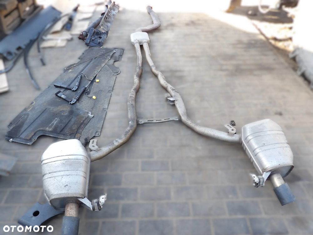 BMW - F12 - KOMPLETNY TŁUMIK - 4.0d - 7807103 - 1