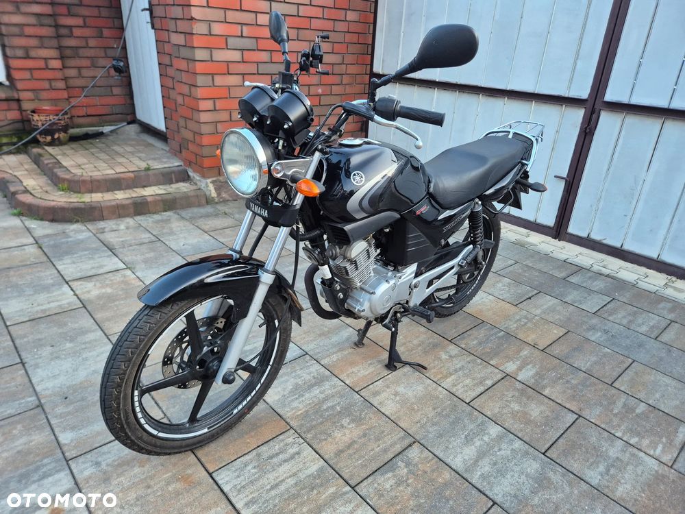 Yamaha YBR - 4