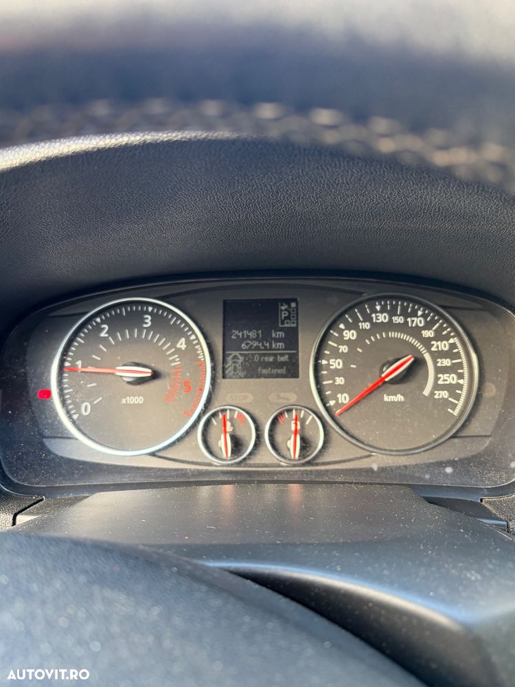 Renault Laguna - 5