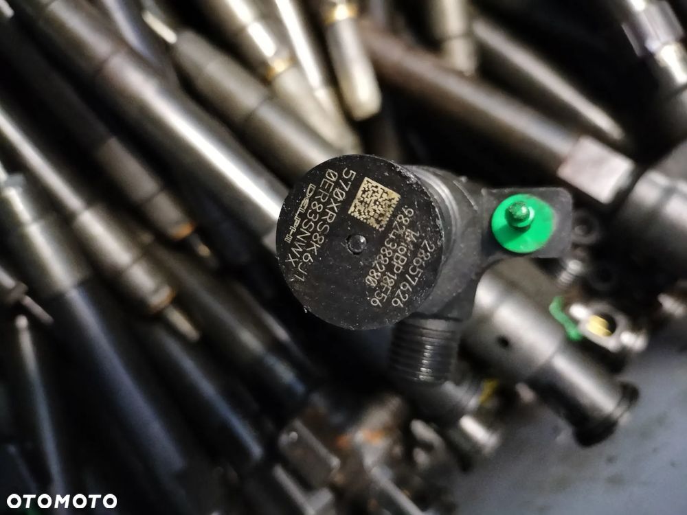 Wtrysk Wtryskiwacz Delphi 28657626/9824388280 HURT - 2