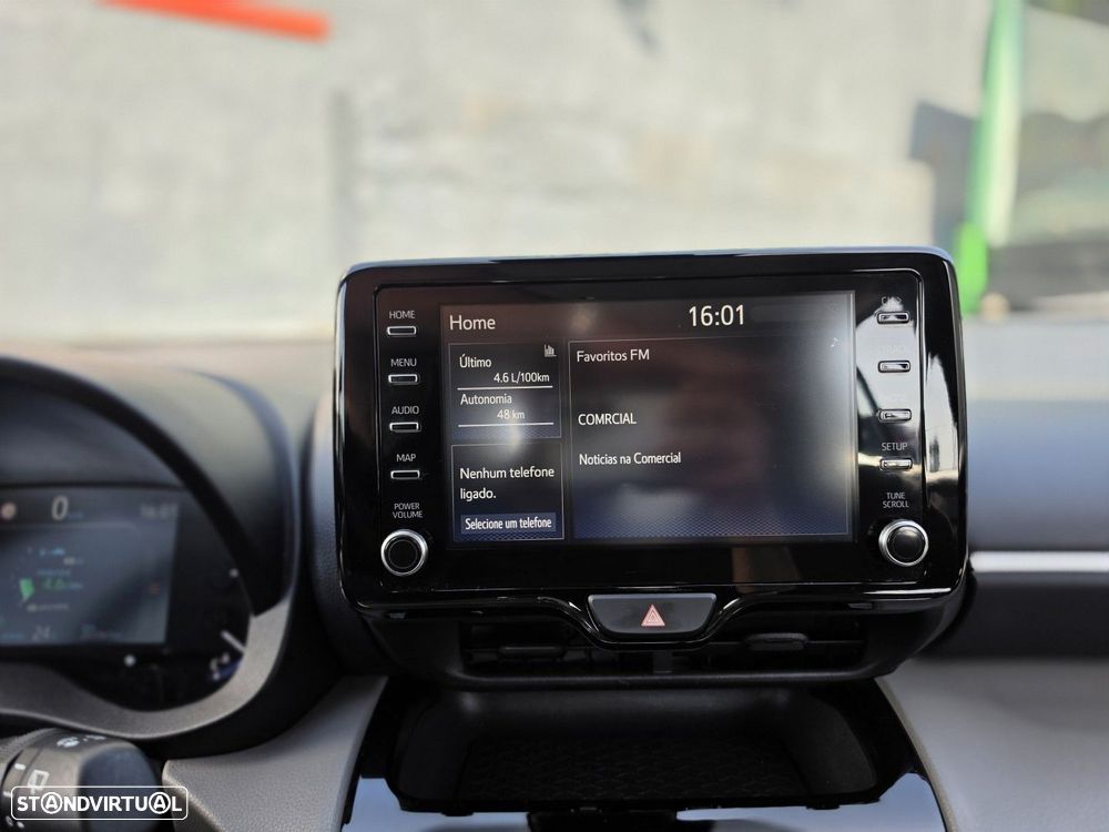 Toyota Yaris Cross 1.5 HDF Comfort Plus - 12