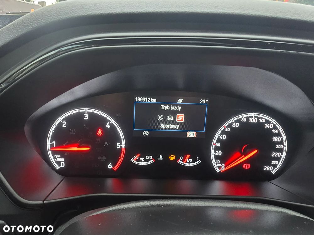 Ford Focus SW 2.0 EcoBlue ST - 5
