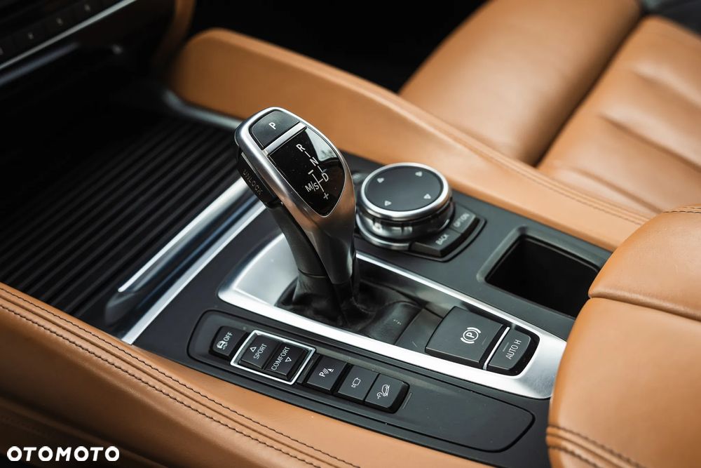 BMW X6 xDrive30d - 25