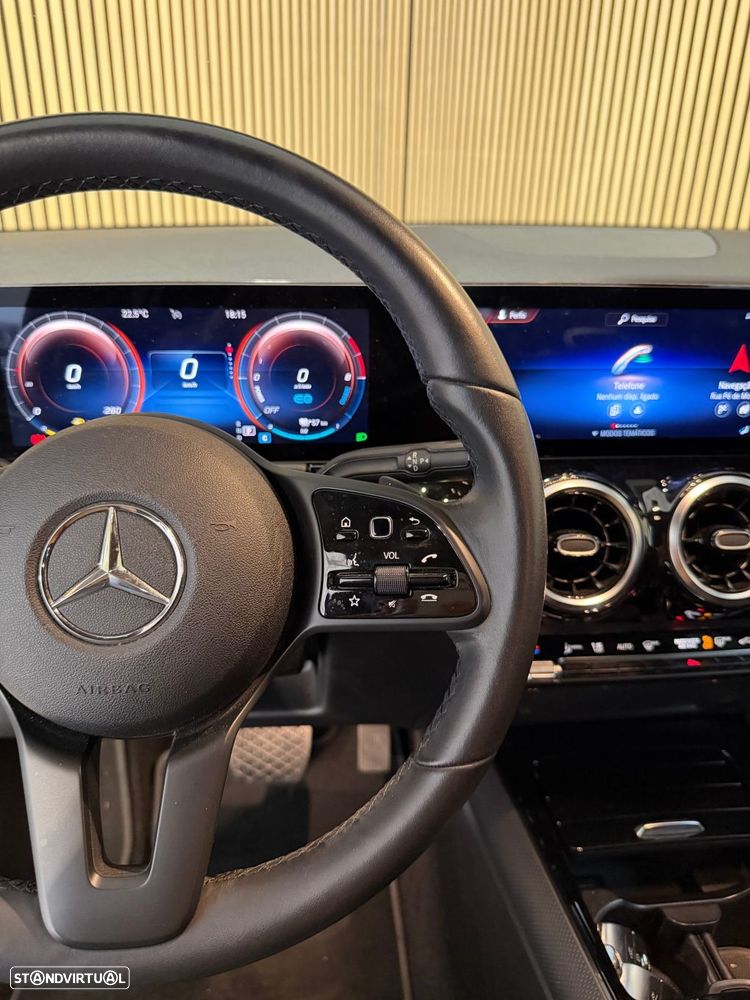 Mercedes-Benz GLA 250 e Progressive - 16