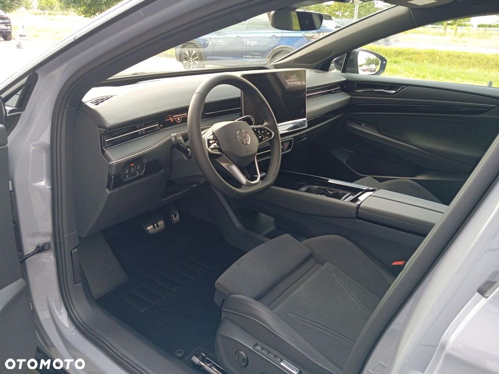 Volkswagen ID.7 - 10