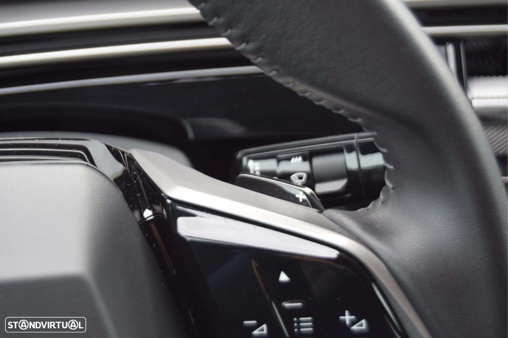Peugeot 3008 1.2 Hybrid Allure e-DCS6 - 28
