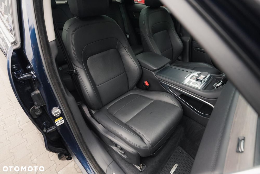 Jaguar F-Pace 2.0 D200 mHEV AWD SE - 16