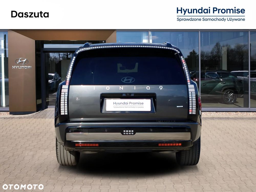 Hyundai IONIQ 9 110kWh Calligraphy AWD - 4