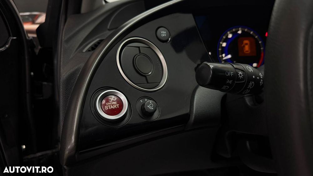 Honda Civic 1.8i-VTEC Sport - 21