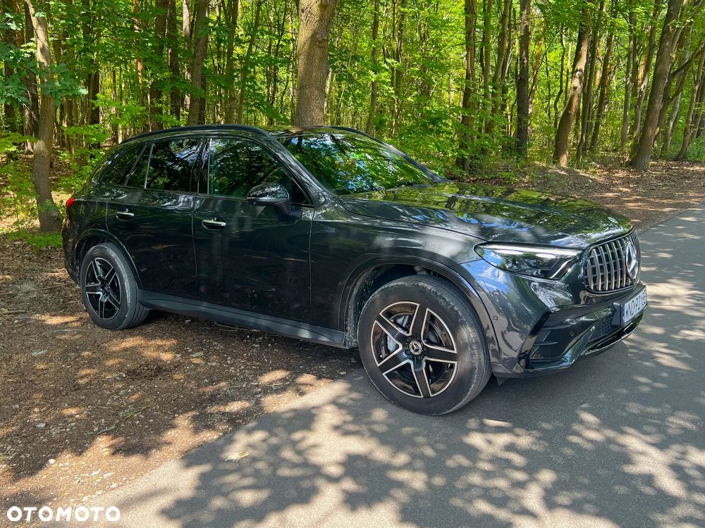 Mercedes-Benz GLC 300 e 4-Matic AMG Line - 5