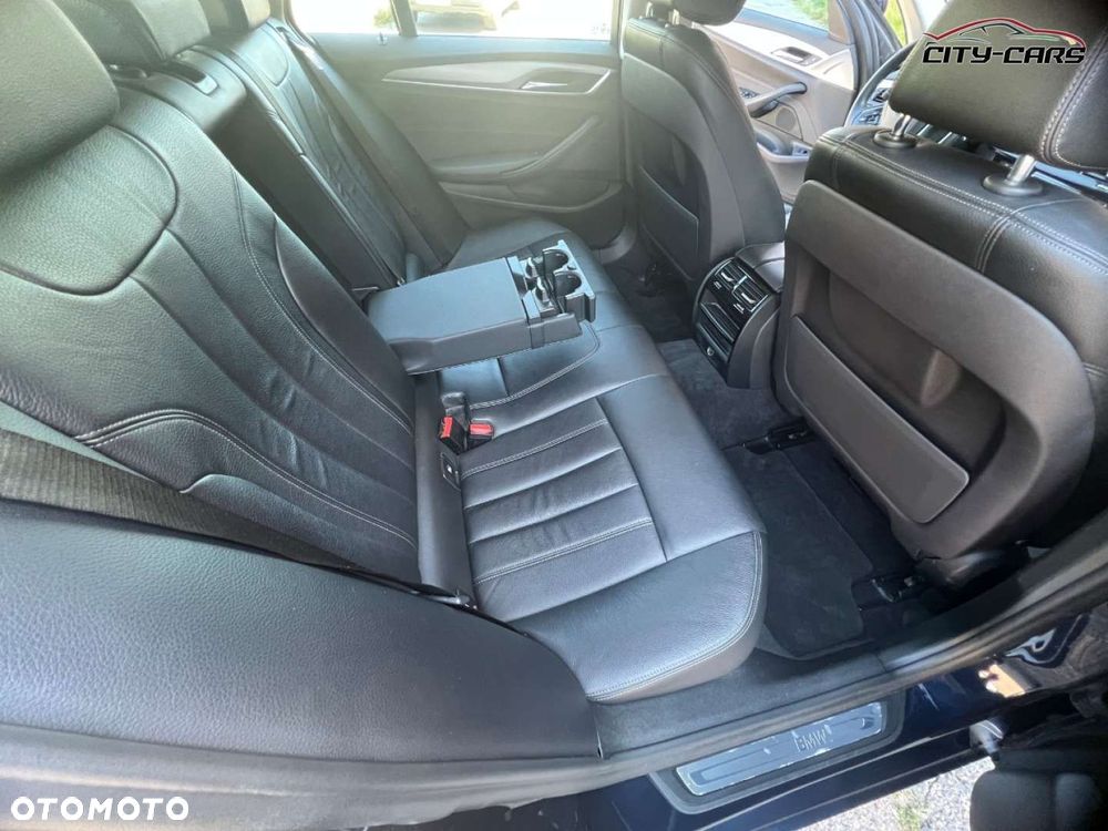 BMW Seria 5 - 35