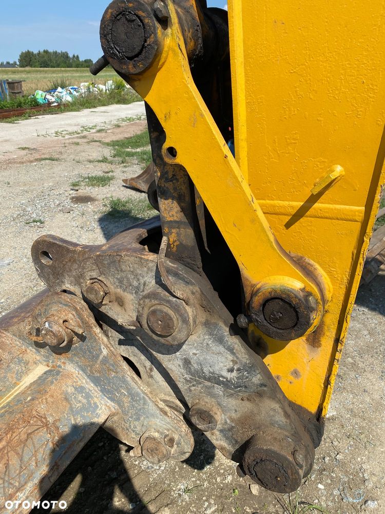 JCB JS130 - 3