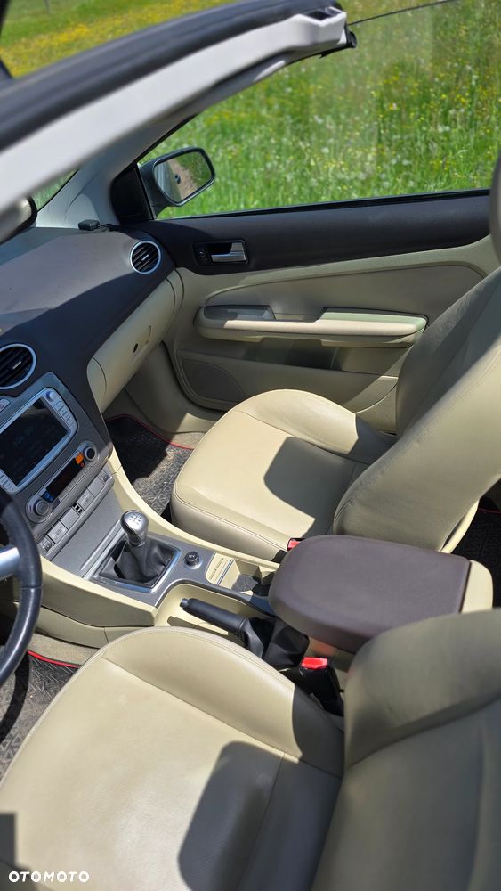 Ford Focus 2.0 Titanium - 13