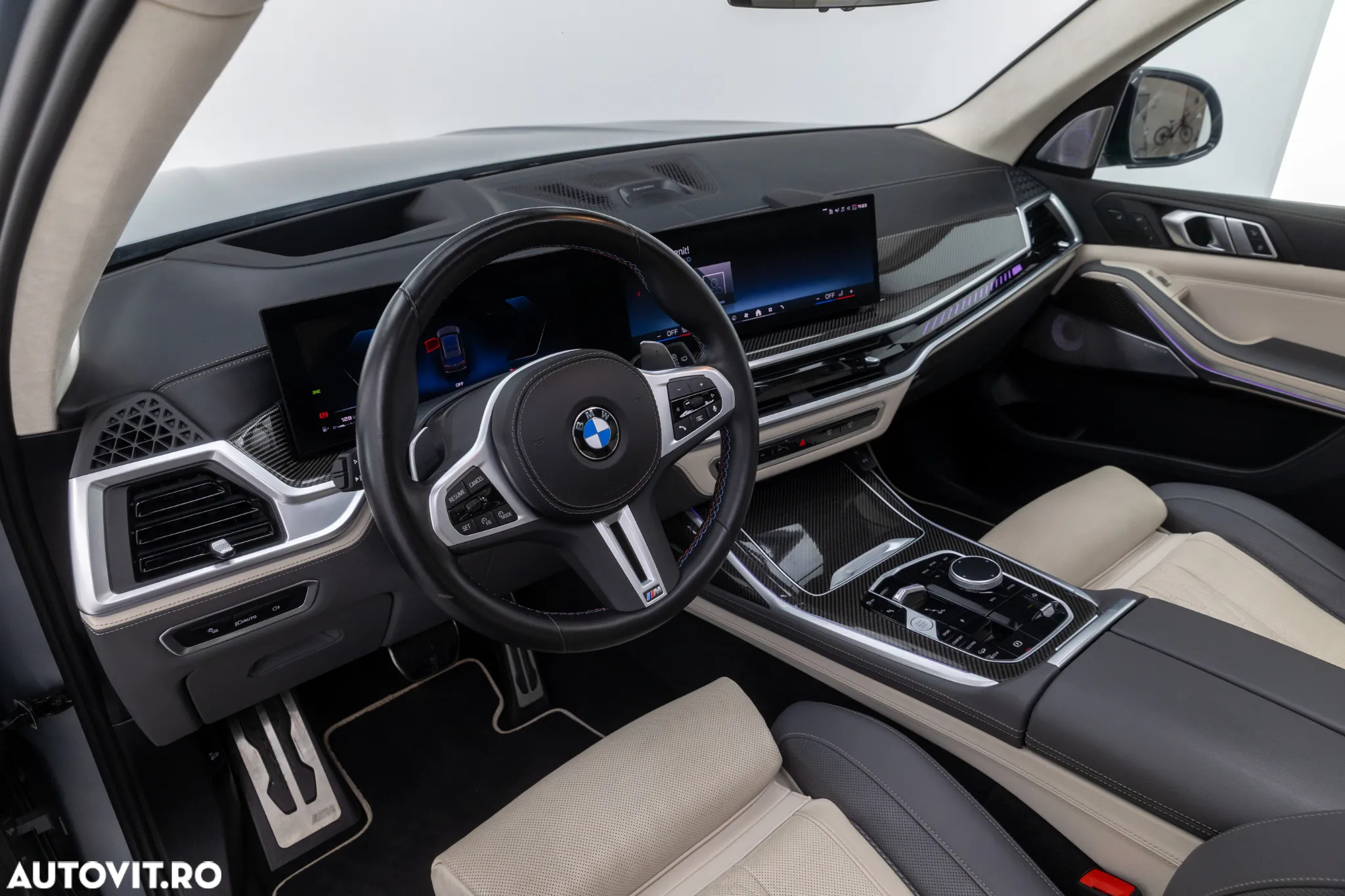 BMW X7 M60i xDrive AT MHEV - 26