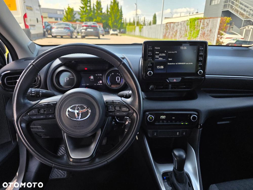 Toyota Yaris - 24