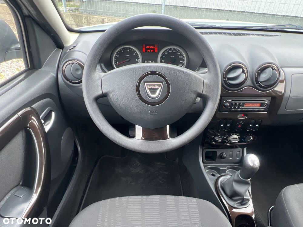 Dacia Duster 1.6 16V 4x2 Laureate - 17