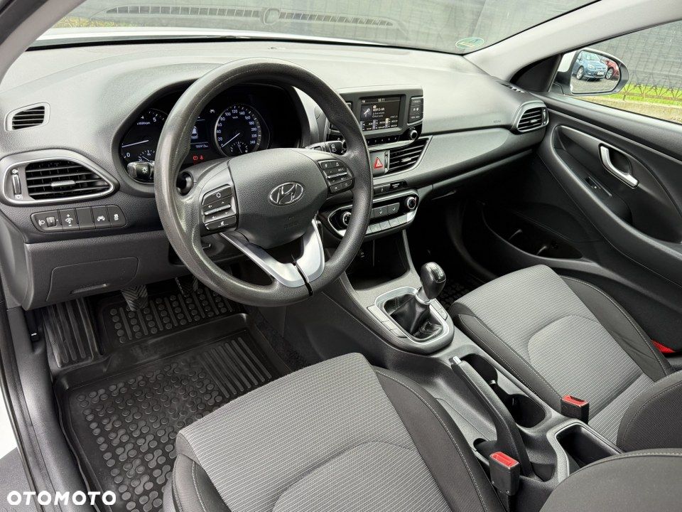 Hyundai i30 1.4 Passion Plus - 16
