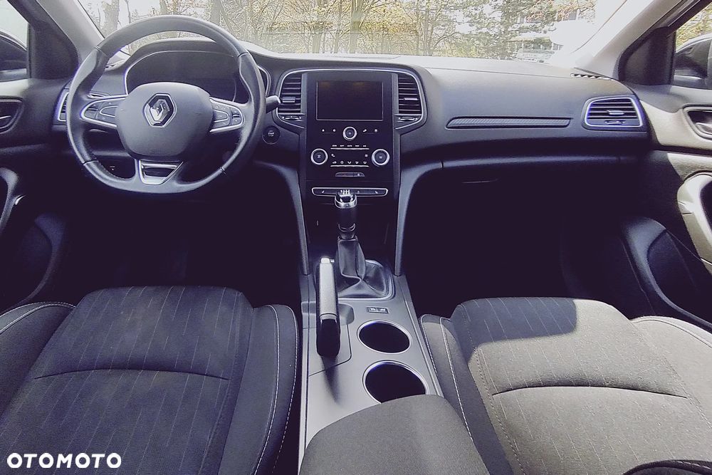 Renault Megane 1.3 TCe FAP Limited - 17