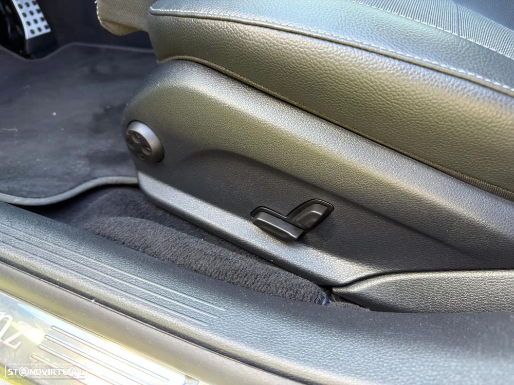 Mercedes-Benz E 220 d Avantgarde - 17