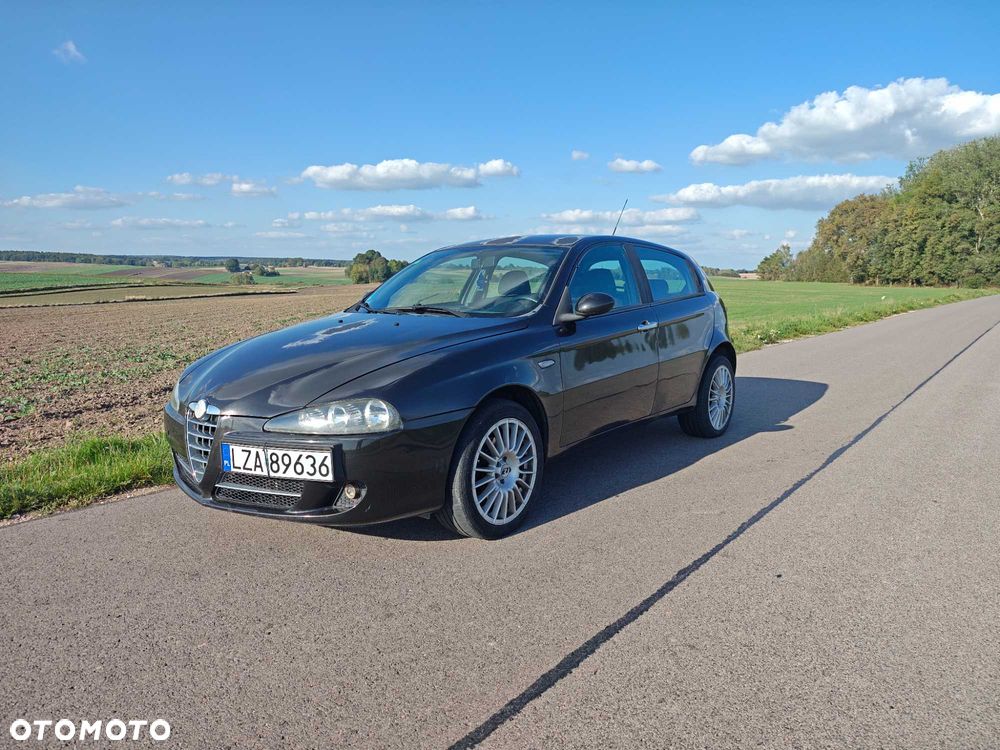 Alfa Romeo 147 - 3