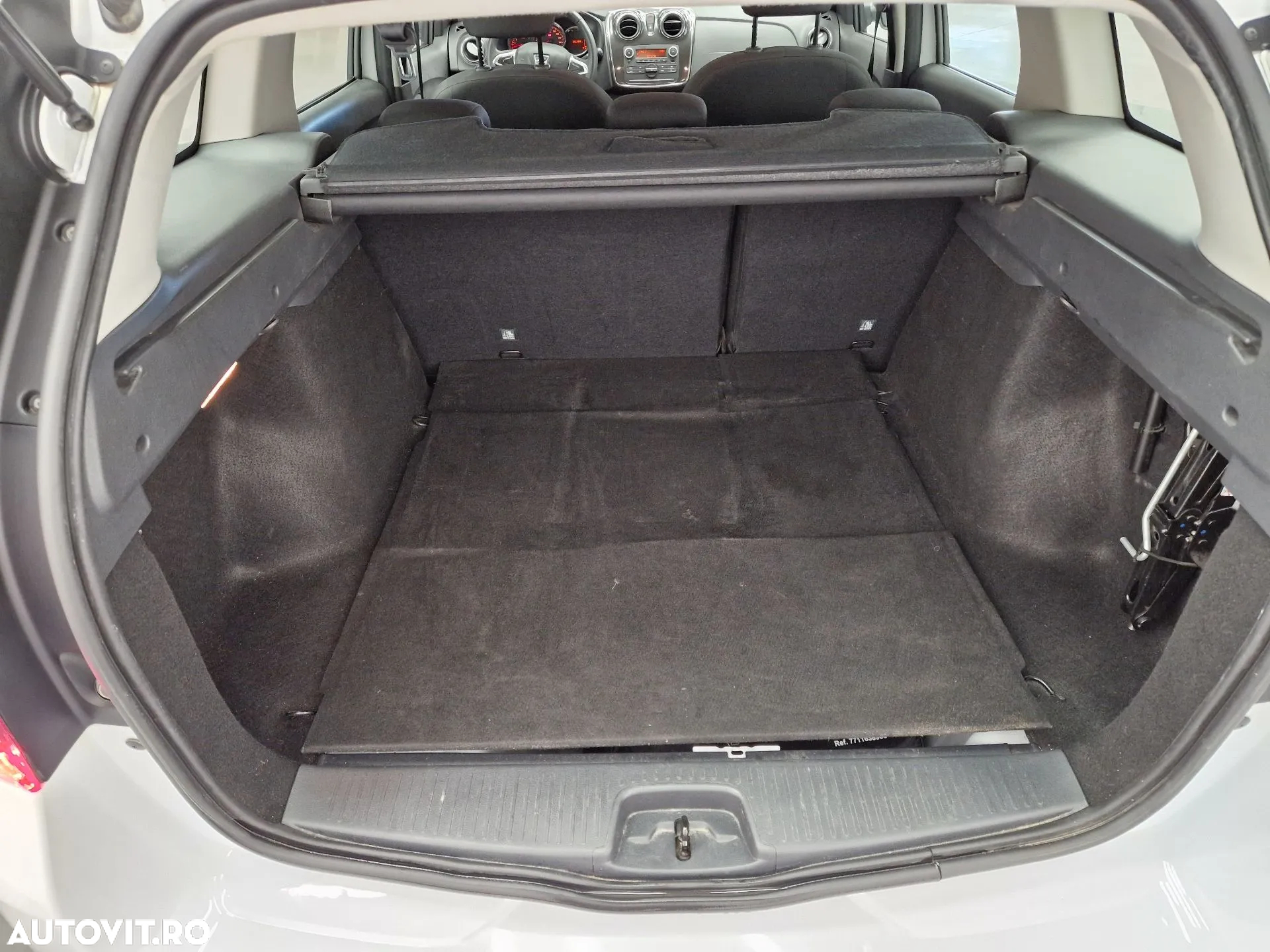 Dacia Logan MCV 1.5 Blue dCi Laureate - 6