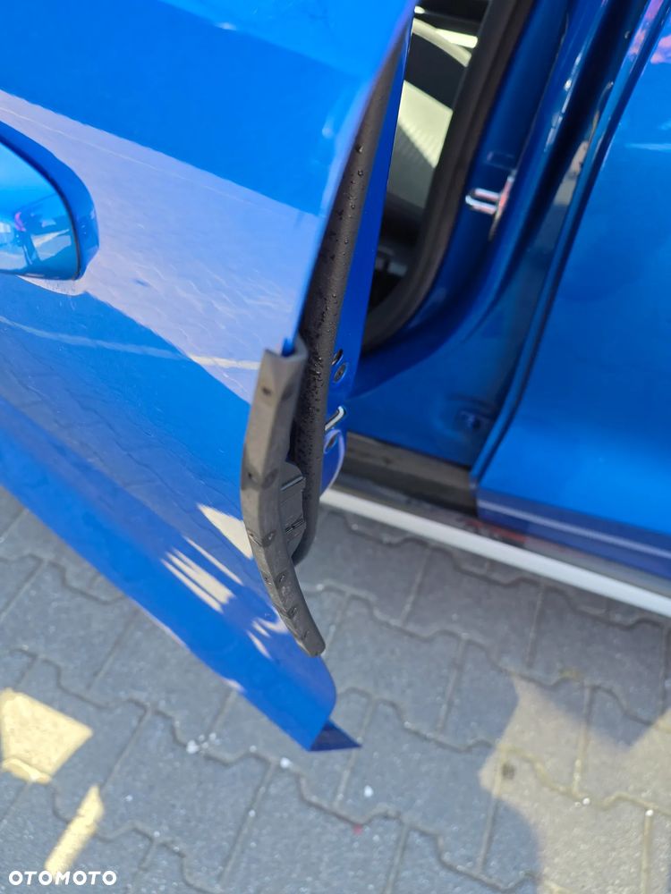 Ford Focus 1.0 EcoBoost Hybrid ACTIVE X - 9