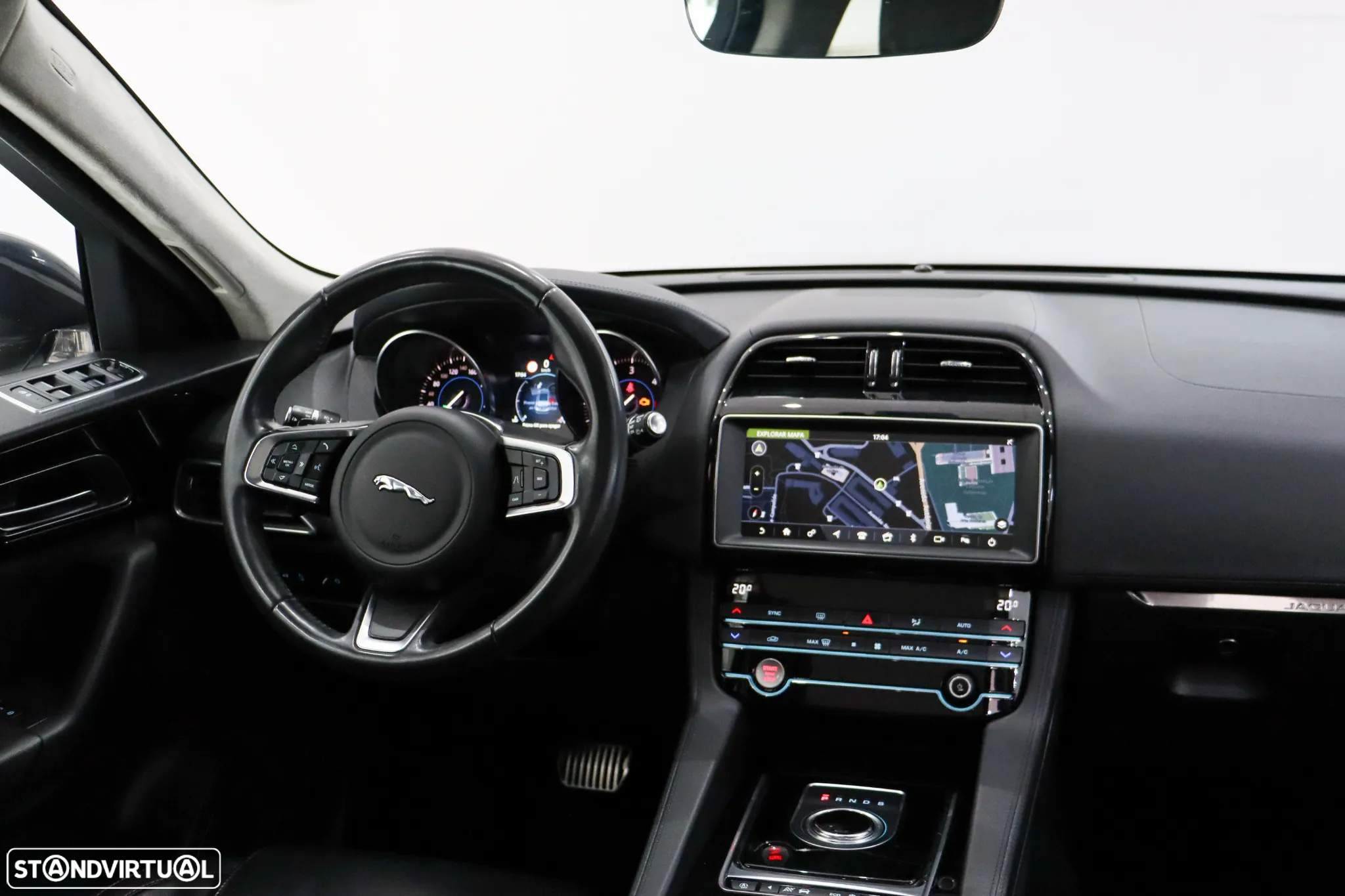 Jaguar F-Pace 2.0 i4D Prestige Aut. - 17