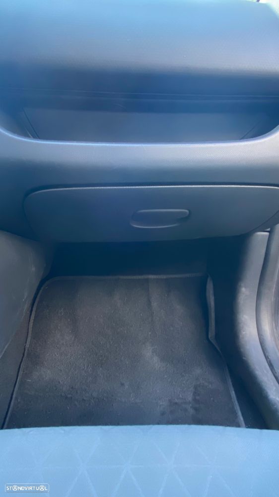 Renault Clio 1.5 dCi Luxe - 9